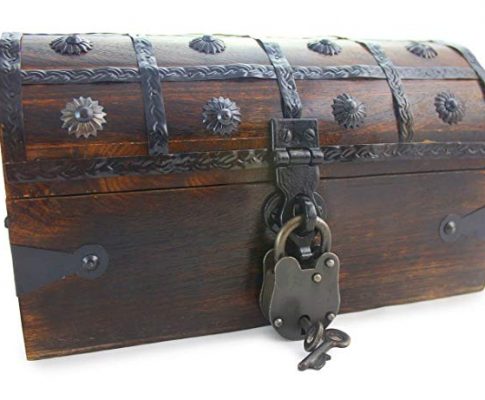Well Pack Box Wooden Pirate Treasure Chest Box 11” x 7” x 7” Anne Bonnie Model Authentic Antique Style With Black Hasp Latch Includes Master Padlock & Vintage Skeleton Keys Review